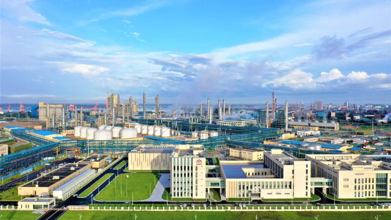 汽车胶粘剂加盟代理：揭秘加盟条件与市场趋势
